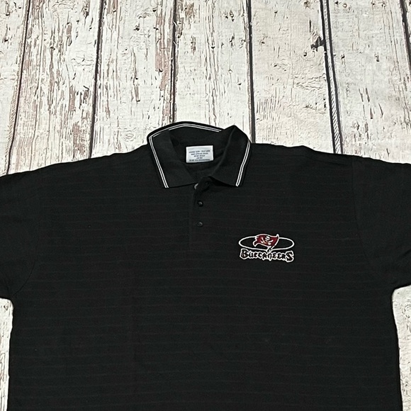 Tampa Bay Buccaneers NFL Football Sports Polo Golf Shirt - Picture 2 of 7